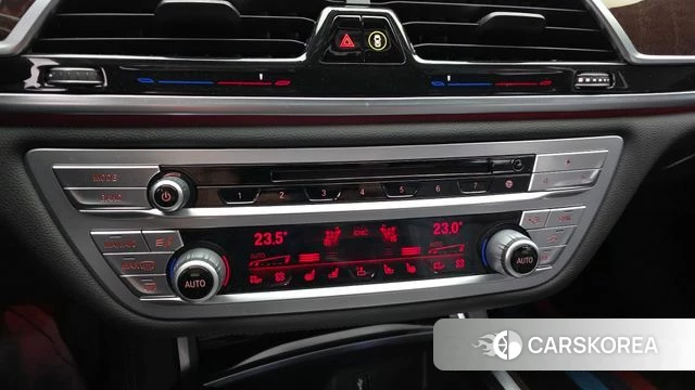 BMW 7 Series (G11) id 3911940 из Кореи 9