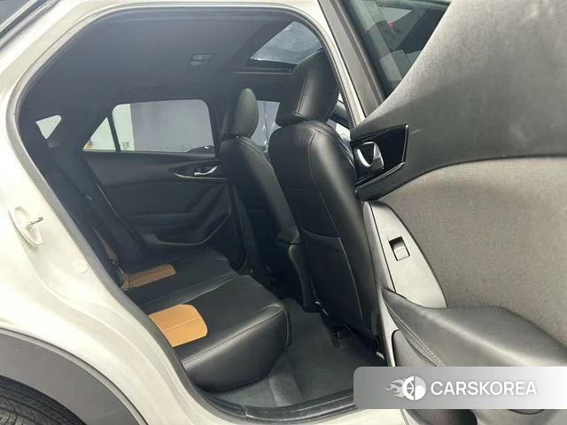 Mazda CX-4 id 4307469 из Китая 9