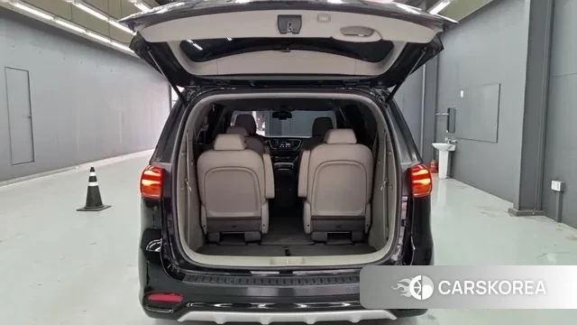 Kia The New Carnival id 3509632 из Кореи 9