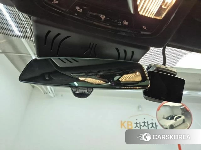 BMW 8 Series (G15) id 4360549 из Кореи 9