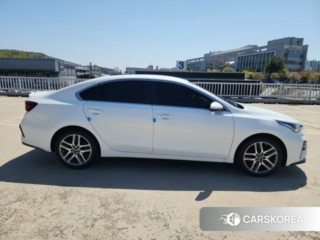 Kia Come New K3 id 3924966 из Кореи 9