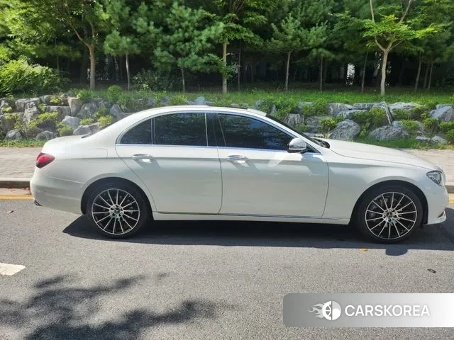 Mercedes-Benz E-Class W213 id 3059713 из Кореи 9