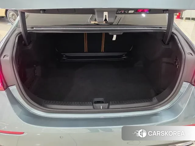 Mercedes-Benz E-Class W214 id 3695946 из Кореи 9