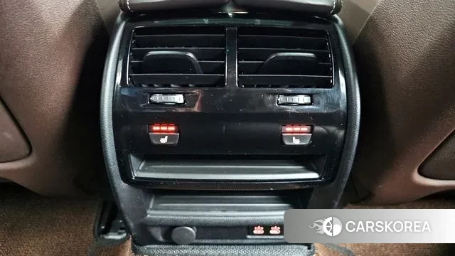 BMW 5 Series (G30) id 3246833 из Кореи 9