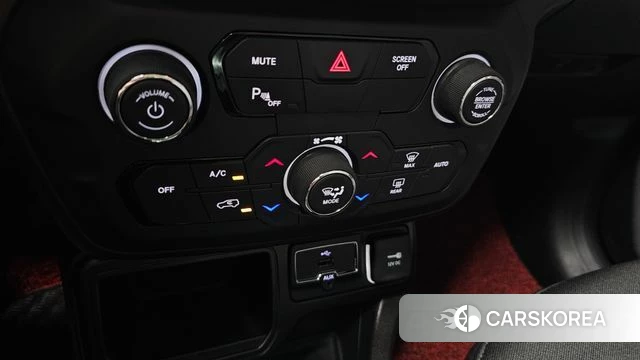 Jeep Renegade id 4573313 из Кореи 9
