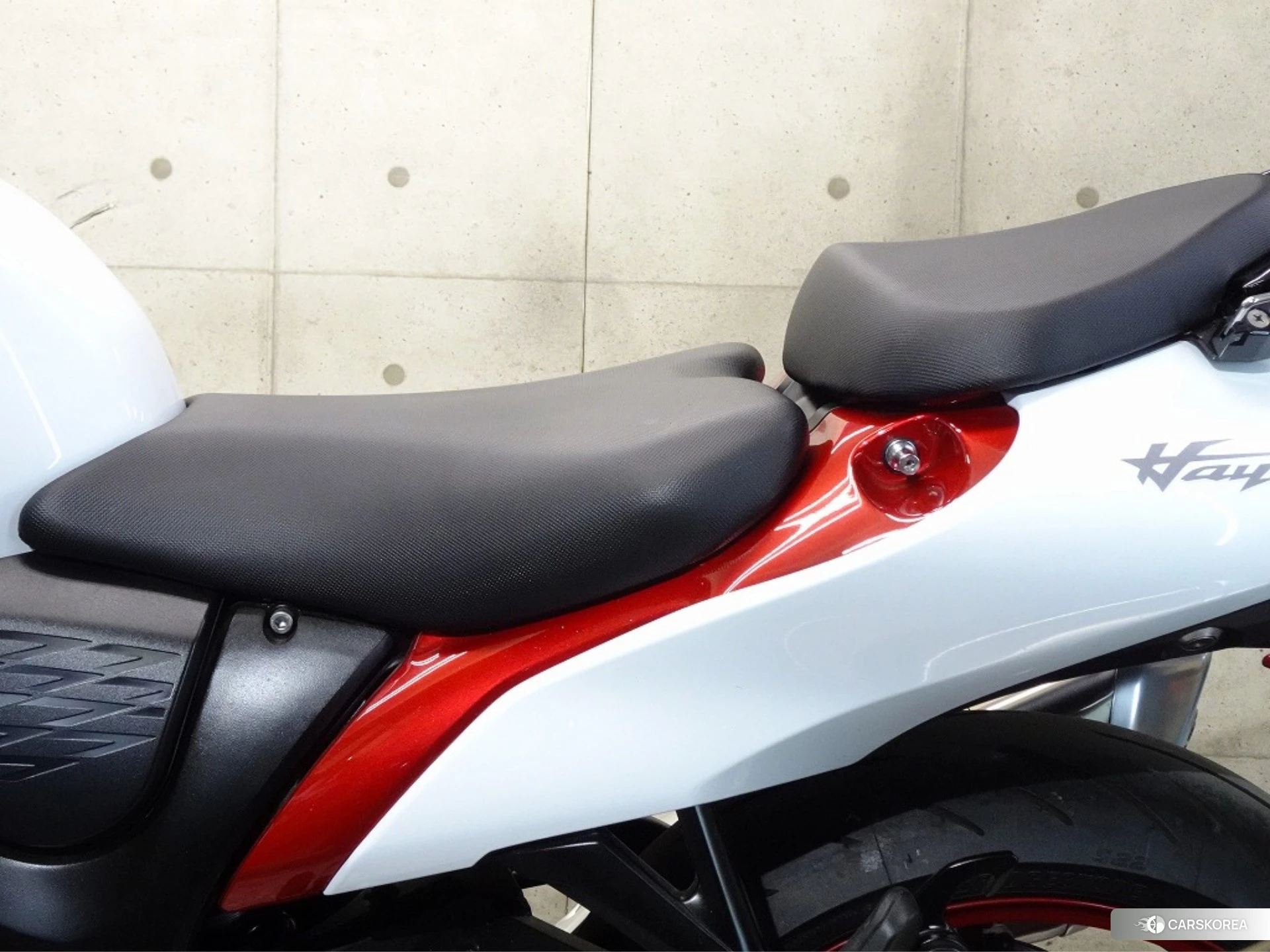 Suzuki GSX1300R HAYABUSA id 4380126 из Японии 9