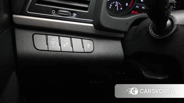 Hyundai Avante AD id 4310989 из Кореи 9