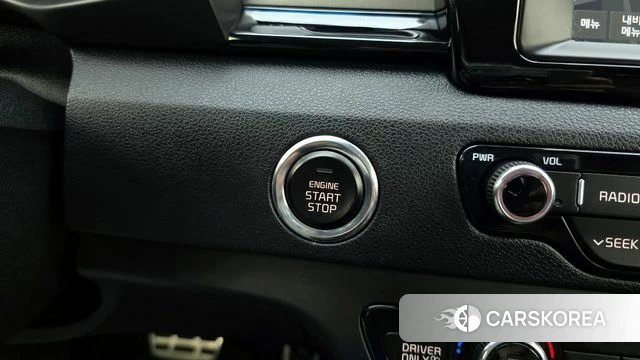 Kia Niro id 4180780 из Кореи 9