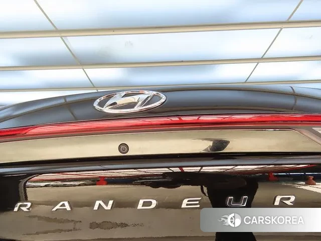 Hyundai The New Grandeur IG id 2995061 из Кореи 9