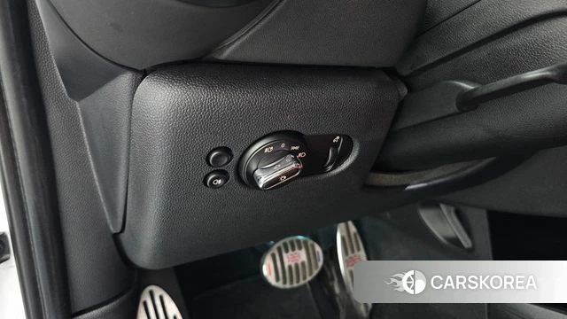 Mini Cooper id 4725789 из Кореи 9