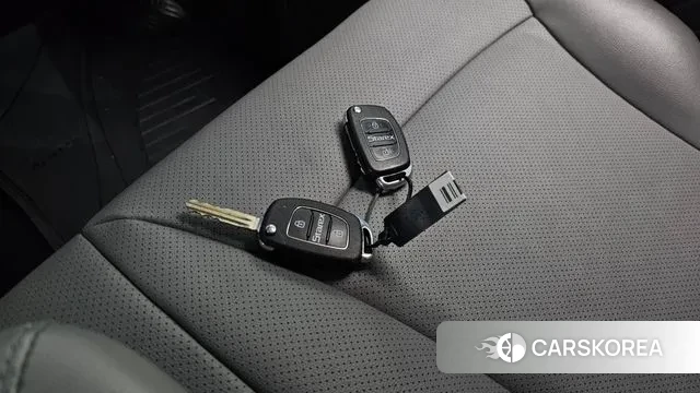 Hyundai The New Grand Starex id 3557569 из Кореи 9