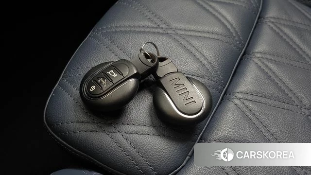 Mini Cooper S Countryman id 4591573 из Кореи 9