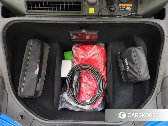 Ferrari 296 GTS id 3087848 из Кореи 9