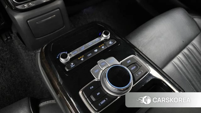 Genesis G90 id 4684292 из Кореи 9