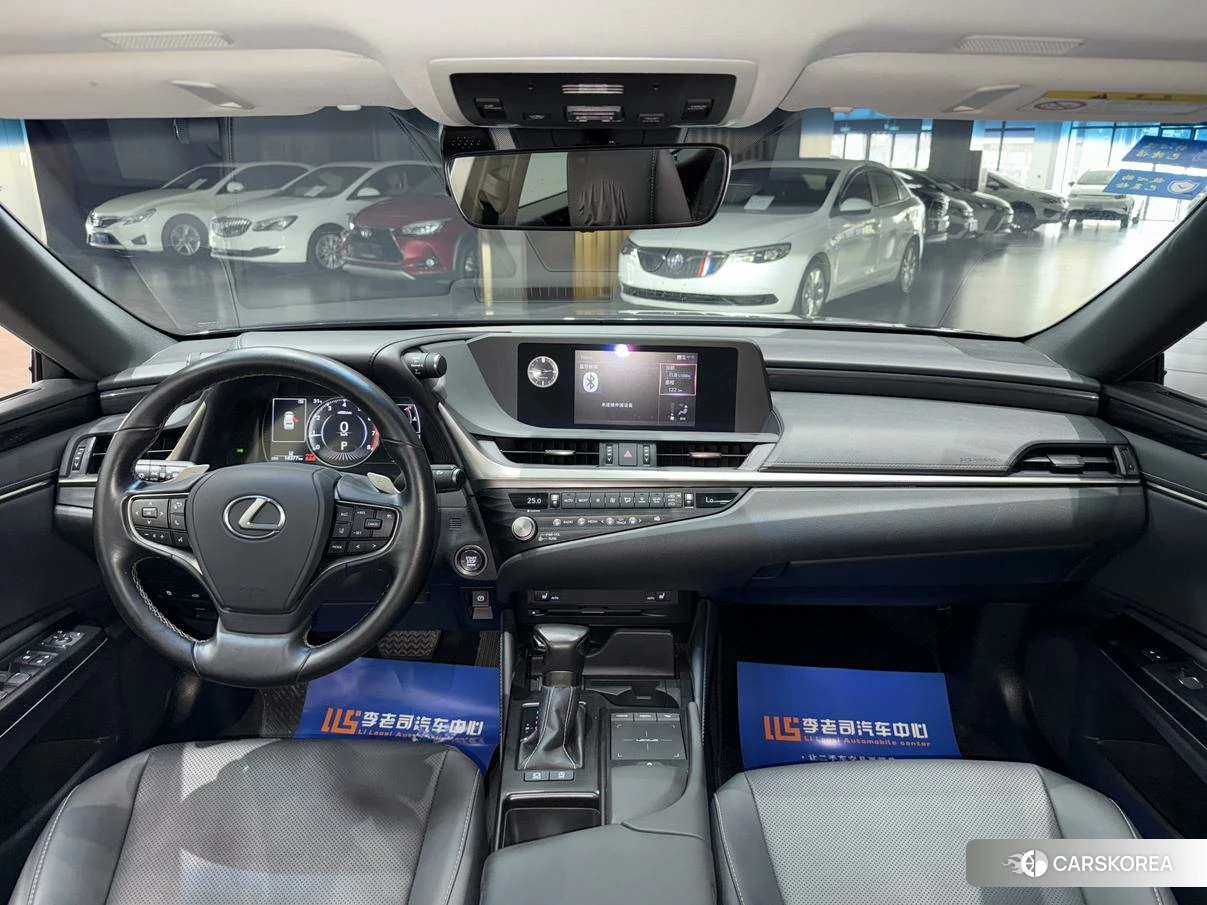 Lexus ES id 4499123 из Китая 9
