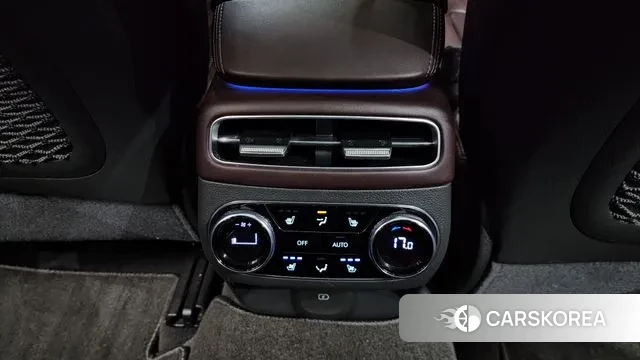 Genesis GV70 id 3053920 из Кореи 9