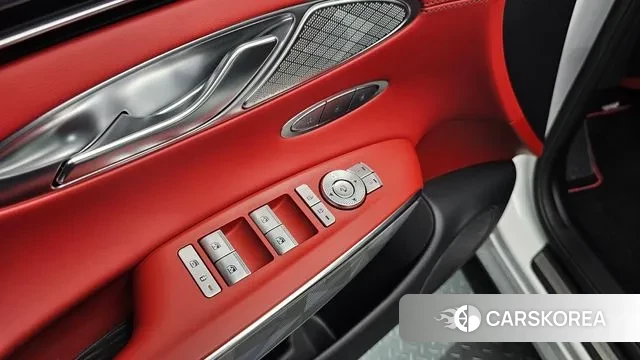 Genesis GV70 id 2925656 из Кореи 9