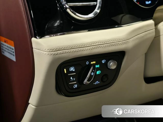 Bentley Bentayga id 3910764 из Кореи 9