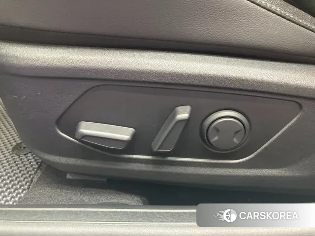 Hyundai The New Avante (CN7) id 3769947 из Кореи 9