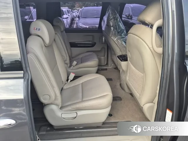 Kia All New Carnival id 3553045 из Кореи 9