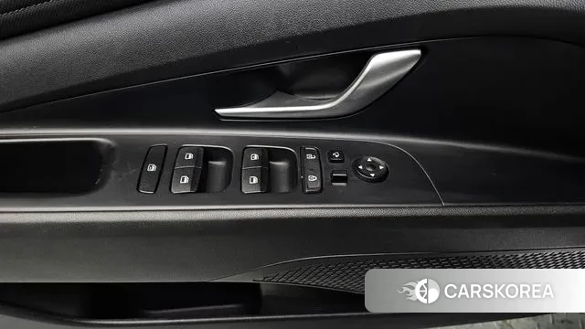 Hyundai Avante (CN7) id 3616515 из Кореи 9