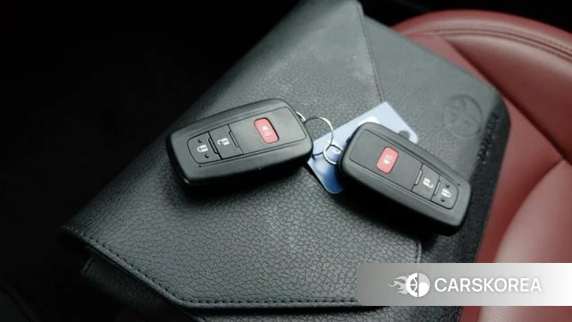 Toyota Prius 4th Generation id 4711727 из Кореи 9
