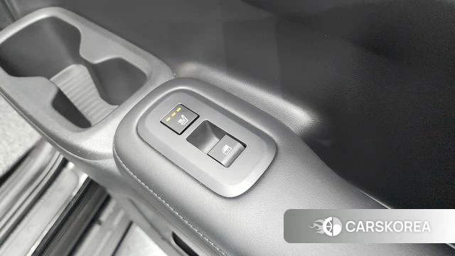 Hyundai Santa Fe (MX5) id 3817343 из Кореи 9