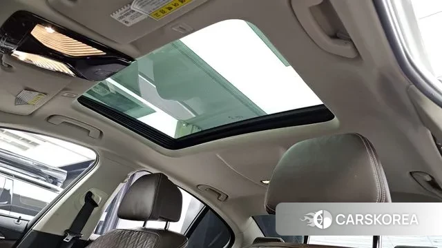 BMW 5 Series (G30) id 3403165 из Кореи 9