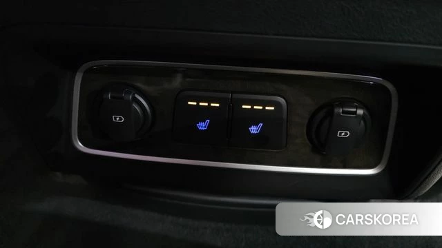 Hyundai The New Grand Starex id 4520601 из Кореи 9