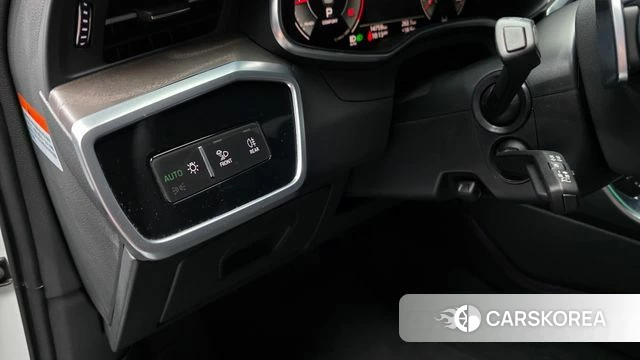 Audi A6 (C8) id 3922113 из Кореи 9