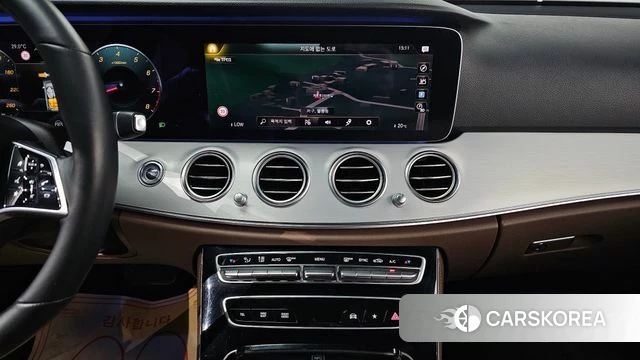 Mercedes-Benz E-Class W213 id 4604454 из Кореи 9