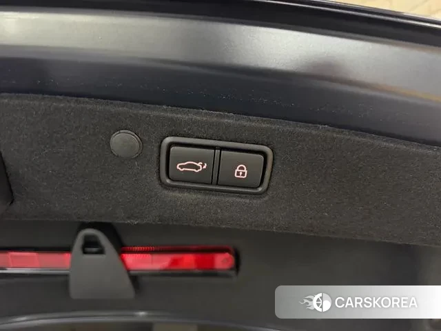 Hyundai The New Grandeur IG id 3121552 из Кореи 9