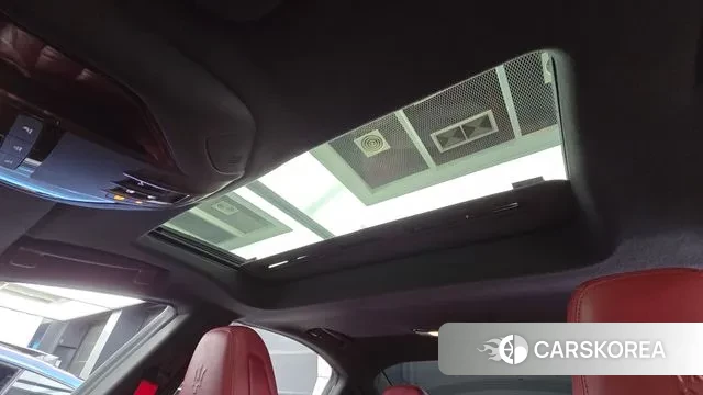 Maserati Ghibli id 3531292 из Кореи 9