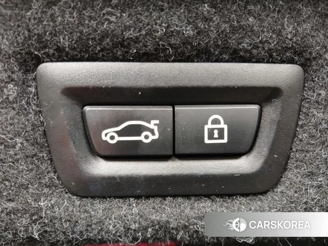 BMW 5 Series (G30) id 3552975 из Кореи 9