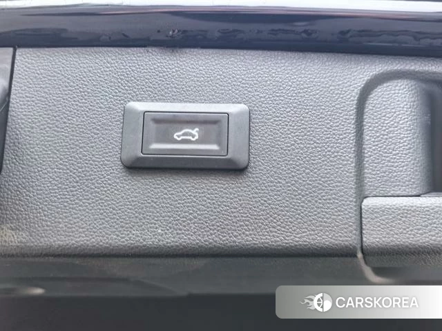 Volkswagen Tiguan L id 4273807 из Китая 9