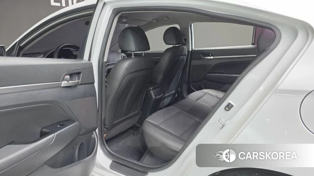 Hyundai The New Avante AD id 4642697 из Кореи 9