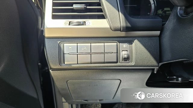 Ssangyong Rexton Sports id 4363518 из Кореи 9