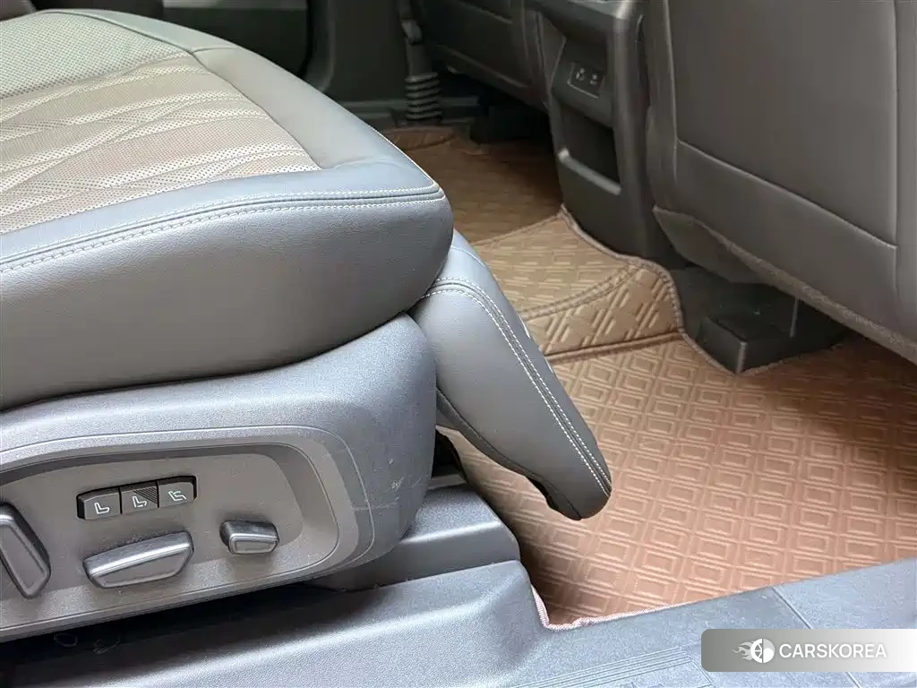 Ford Sharp World id 4548207 из Китая 9