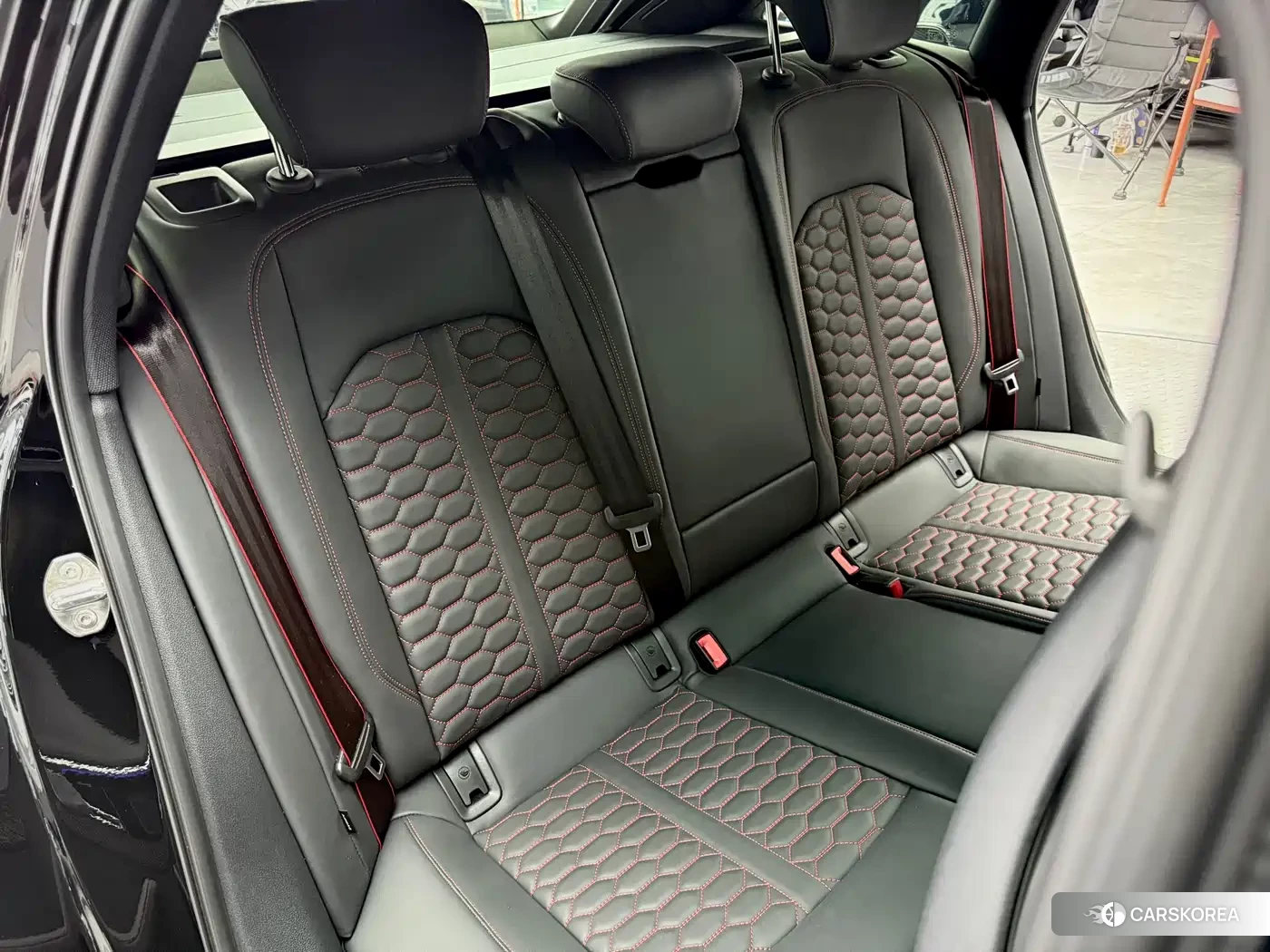 Audi RS 4 id 4659911 из Китая 9
