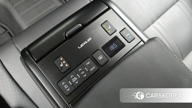 Lexus ES300h 7th generation id 4608083 из Кореи 9