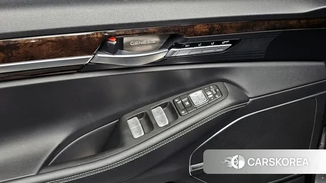 Genesis G90 id 3626425 из Кореи 9