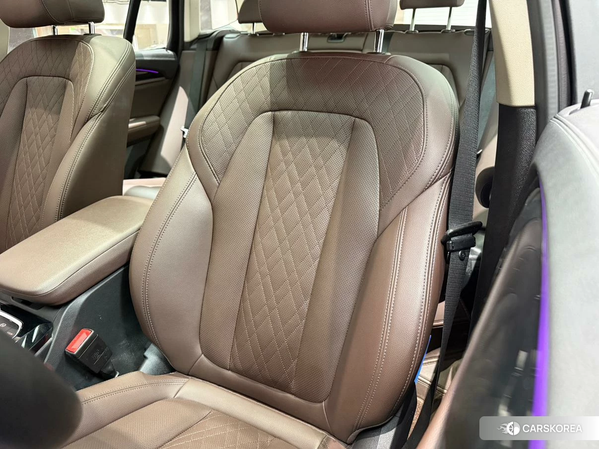 BMW X3 id 4498825 из Китая 9