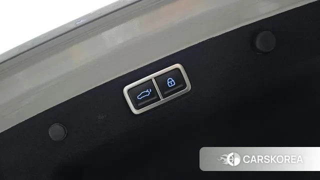 Hyundai Grandeur Hybrid (GN7) id 3131846 из Кореи 9