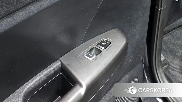 Kia Sportage The Bold id 3593351 из Кореи 9