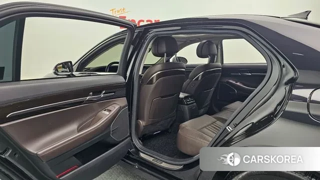 Genesis EQ900 id 3009493 из Кореи 9