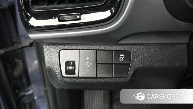 Kia Stonic id 4755478 из Кореи 9