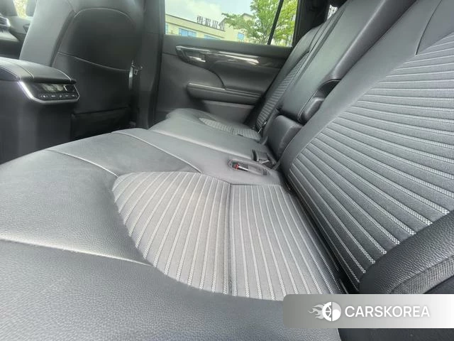 Toyota Crown Lufang id 4262260 из Китая 9