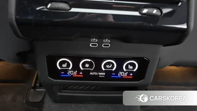 BMW 5 Series (G60) id 3415253 из Кореи 9