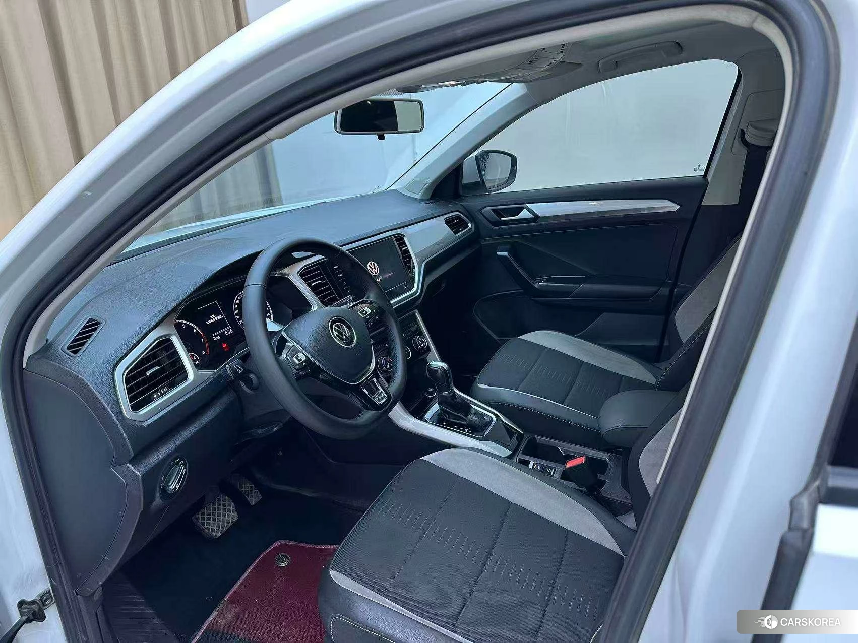 Volkswagen T-Roc id 4479576 из Китая 9