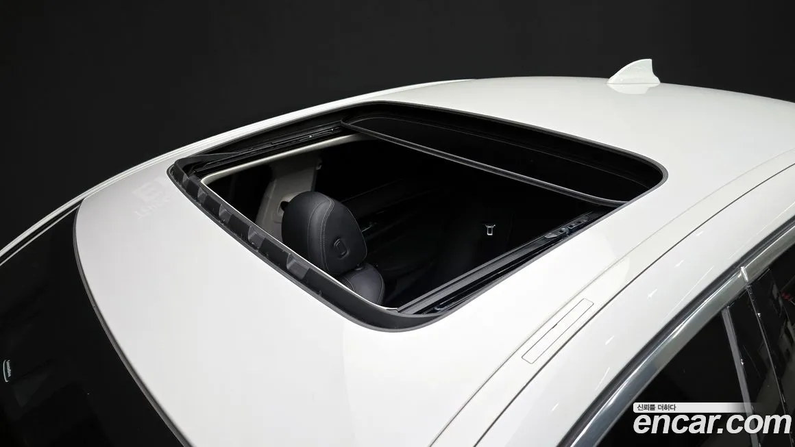 BMW 5 Series (G30) id 2069555 из Кореи 9